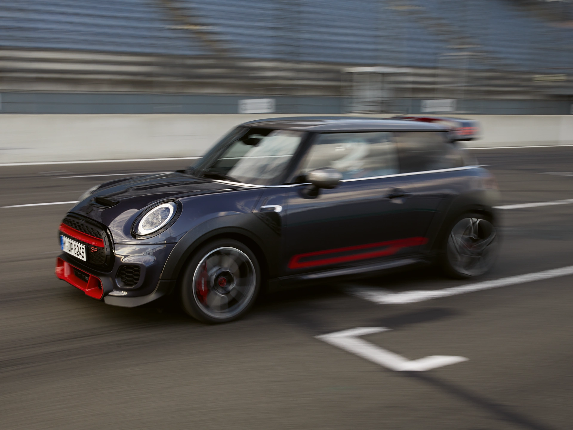 MINI John Cooper Works - MINI GP de carreras
